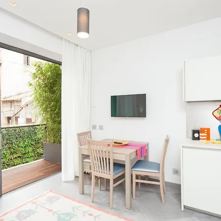 Holiday home Colosseum Modern With Balcony *